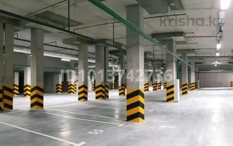 Паркинг · 13 м² · Турар Рыскулова, бағасы: 40 000 ₸ в Астане, Есильский р-н — фото 2