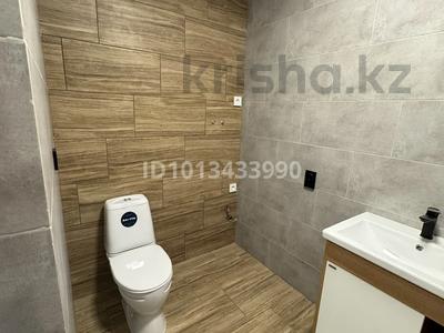 3-комнатная квартира · 68 м² · 4/10 этаж, мкр Михайловка , Анжерская 41 — Копер за 32 млн ₸ в Караганде, Казыбек би р-н