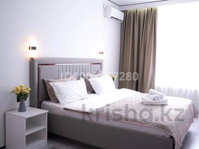 2-комнатная квартира · 54 м² · 8/12 этаж, Райымбека 210/6 за 20 000 〒 в Алматы, Алмалинский р-н