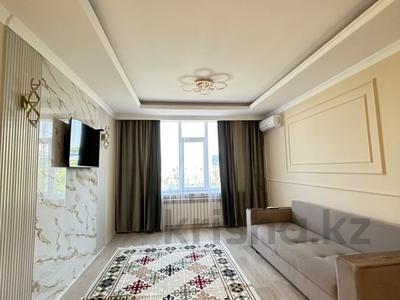 2-бөлмелі пәтер · 50 м² · 3/9 қабат, Райымбек батыра 161Б, бағасы: 230 000 ₸ в 
