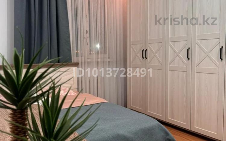 3-комнатная квартира · 90 м² · 2/3 этаж, мкр Жетысу-2 2А — Абая Сайна за 60 млн ₸ в Алматы, Ауэзовский р-н — фото 2