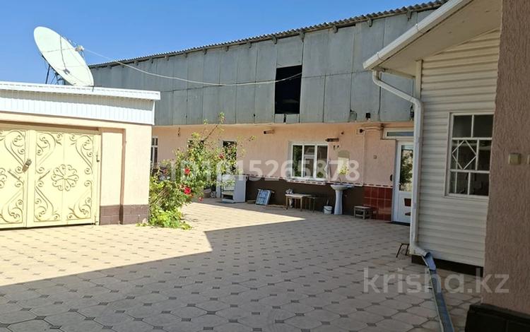 Жеке үй · 4 бөлме · 250 м² · 8 жүзд., Қатынкөпір ш/а 18 — 52 школа .поликлиника 6, бағасы: 280 000 ₸ в Шымкенте, Абайский р-н — фото 2