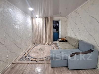 2-комнатная квартира · 44 м² · 4/5 этаж, Майкудук, 13й микрорайон за 9.5 млн ₸ в Караганде, Алихана Бокейханова р-н