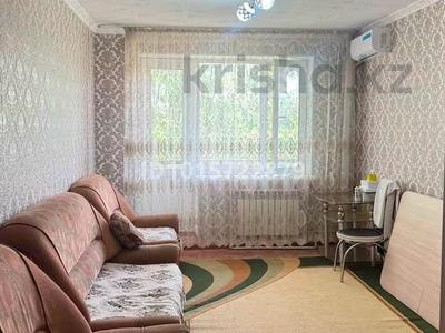 2-бөлмелі пәтер · 47 м² · 5/5 қабат, Самал ш/а. 18, бағасы: 12.5 млн ₸ в Таразе, мкр Самал