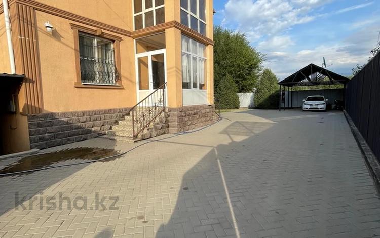 Жеке үй · 7 бөлме · 250 м² · 6 сот., мкр Кайрат, Дуалеткерея 38, бағасы: 120 млн ₸ в Алматы, Турксибский р-н — фото 3
