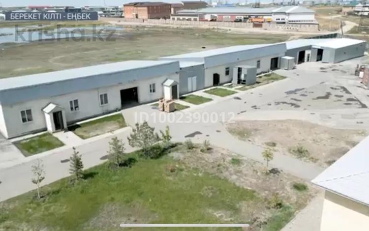 Өнеркәсіптік база · 91 сотық, Өндріс 14/1 — Лесо завод, бағасы: 550 млн ₸ в Астане, р-н Байконур — фото 12