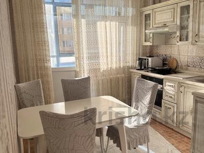 2-бөлмелі пәтер · 65 м² · 6/14 қабат, Сыганак 54, бағасы: 300 000 ₸ в Астане, Есильский р-н