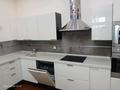 4-комнатная квартира · 180 м² · 1/3 этаж, Динмухаммед Кунаев 12 за 700 000 ₸ в Астане, Есильский р-н — фото 4