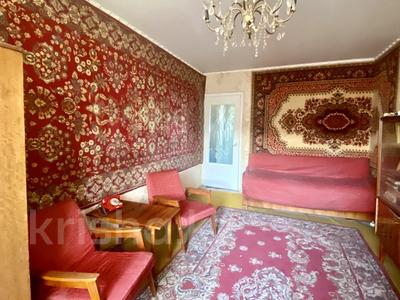 2-бөлмелі пәтер · 52 м² · 4/5 қабат, Көкжиек ш/а., улица геологов — КамАЗ центр, бағасы: 28 млн ₸ в Алматы, Жетысуский р-н