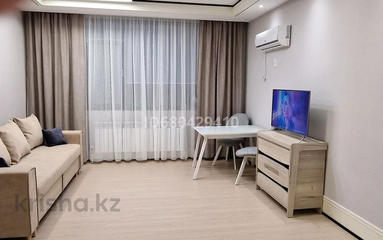 2-комнатная квартира, 50 м², 12/28 этаж помесячно, Нажимеденова 4/1