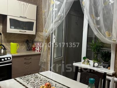 3-бөлмелі пәтер · 80 м² · 4/5 қабат, Шашубая 22 — Кадыржанова, бағасы: 37 млн ₸ в Балхаше