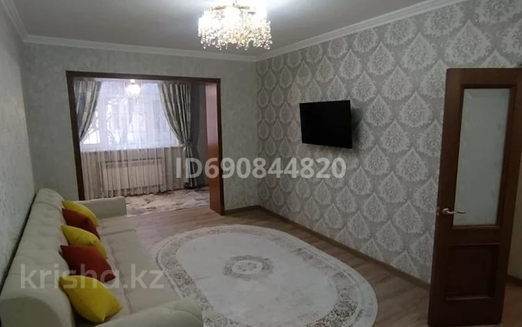 2-комнатная квартира, 60 м², 2/5 этаж, Тыныбаева 7 за 31.5 млн 〒 в Шымкенте — фото 3