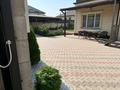 Отдельный дом · 8 комнат · 300 м² · 9 сот., мкр Таусамалы, Бакшалы 7/27 — Каменка, верхняя Жандосова, сзади ТД Тоймарт за 230 млн 〒 в Алматы, Наурызбайский р-н — фото 2