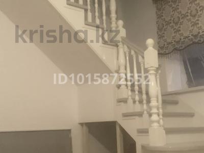 5-комнатная квартира · 135 м² · 2/3 этаж, мкр Самал-2, 22 за 10 000 ₸ в Атырау