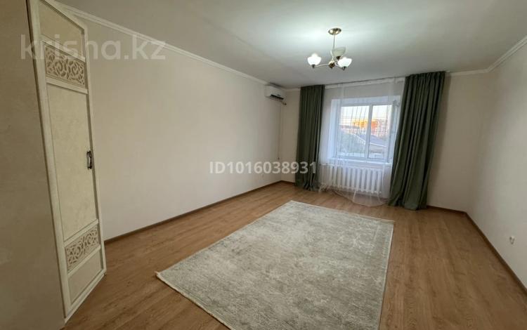 1-комнатная квартира · 47.2 м² · 2/5 этаж, мкр Жана Орда 22 за 17.2 млн ₸ в Уральске — фото 8