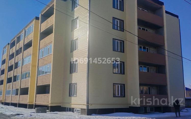 3-комнатная квартира, 75.4 м², 4/5 этаж, мкр Шанхай, Маресьева 31 А за 22 млн 〒 в Актобе, мкр Шанхай — фото 2