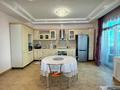 4-комнатная квартира · 165 м² · 4/18 этаж, мкр Самал-2, Достык 97 за 750 000 ₸ в Алматы, Медеуский р-н — фото 9