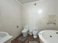 4-комнатная квартира · 165 м² · 4/18 этаж, мкр Самал-2, Достык 97 за 750 000 ₸ в Алматы, Медеуский р-н — фото 26