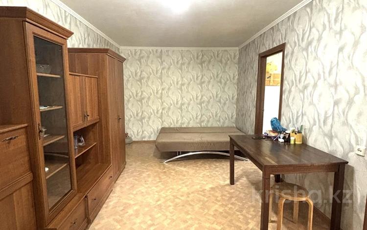 3-бөлмелі пәтер · 49 м² · 2/5 қабат, Тюленина 50, бағасы: 13 млн ₸ в Уральске — фото 2
