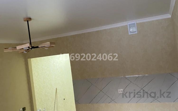 2-комнатная квартира, 42.7 м², 2/5 этаж, Баржан сала 108 за 16 млн 〒 в Кокшетау — фото 2