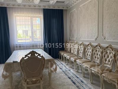 6-комнатная квартира · 250 м² · 2 этаж, мкр Бектобе 1А за 400 000 ₸ в Таразе