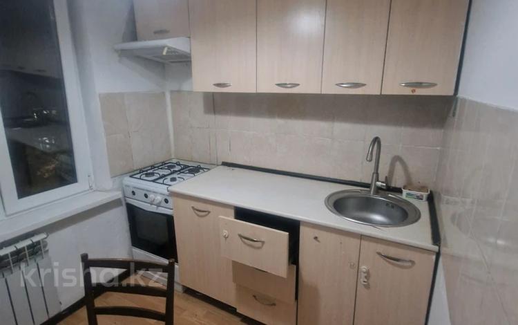 1-комнатная квартира · 33 м² · 4/5 этаж, мкр Айнабулак-1 8 за 150 000 ₸ в Алматы, Жетысуский р-н — фото 2