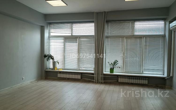 Кеңселер · 37 м², бағасы: 370 000 ₸ в Алматы, Алмалинский р-н — фото 3