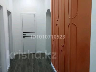 4-комнатная квартира · 120 м² · 5/5 этаж, мкр Юго-Восток, Муканова 51/4 за 400 000 〒 в Караганде, Казыбек би р-н