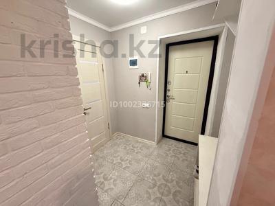 1-комнатная квартира · 40 м² · 4/9 этаж, мкр Юго-Восток, 30й микрорайон 5 — Гапеева за 13 000 ₸ в Караганде, Казыбек би р-н