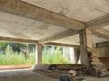 Отдельный дом · 6 комнат · 330 м² · 5 сот., Саратовская 23 — улица Средняя и Саратовская за 58 млн ₸ в Алматы, Медеуский р-н