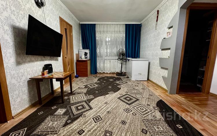 2-комнатная квартира · 43.5 м² · 2/5 этаж, Сортировка, Мануильского за 8.9 млн ₸ в Караганде, Алихана Бокейханова р-н — фото 2