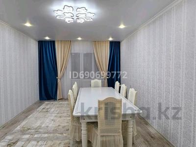 3-комнатная квартира, 82.8 м², 4/9 этаж, Самал 99/1 за 36 млн 〒 в Уральске