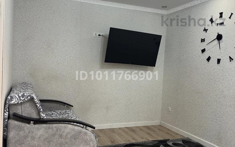 2-бөлмелі пәтер · 60 м² · 3/4 қабат, 2-ш/а. 28, бағасы: 15 000 ₸ в Актау, 2-й мкр — фото 2