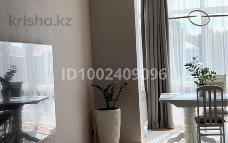 3-бөлмелі пәтер · 110 м² · 2/9 қабат, Вокзальная, бағасы: 65 млн ₸ в Уральске — фото 22
