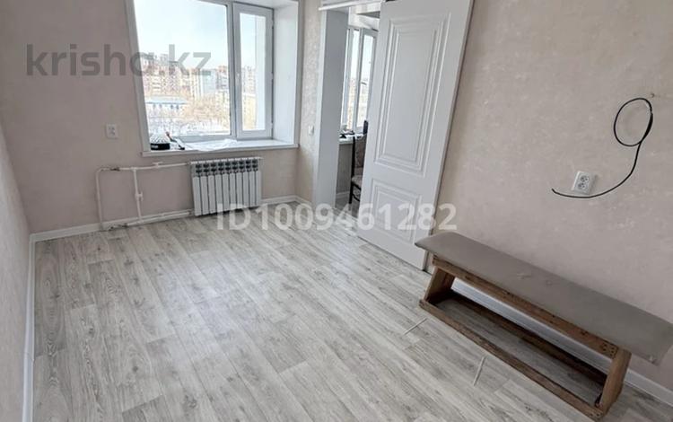 2-бөлмелі пәтер · 39 м² · 9/9 қабат, мкр Юго-Восток, Карбышева 14/2 — Язева, бағасы: 13.7 млн ₸ в Караганде, Казыбек би р-н — фото 2