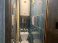 2-бөлмелі пәтер · 44.2 м² · 1/5 қабат, Чокана Валиханова 22 — Аян пассаж, Евразия, рынок, акимат, бағасы: 9 млн ₸ в Темиртау — фото 3