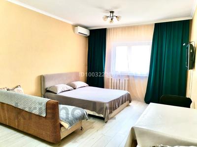 2-бөлмелі пәтер · 64 м² · 5/16 қабат, Отырар 2 — Республика /Абая, бағасы: 17 000 ₸ в Астане, Алматы р-н