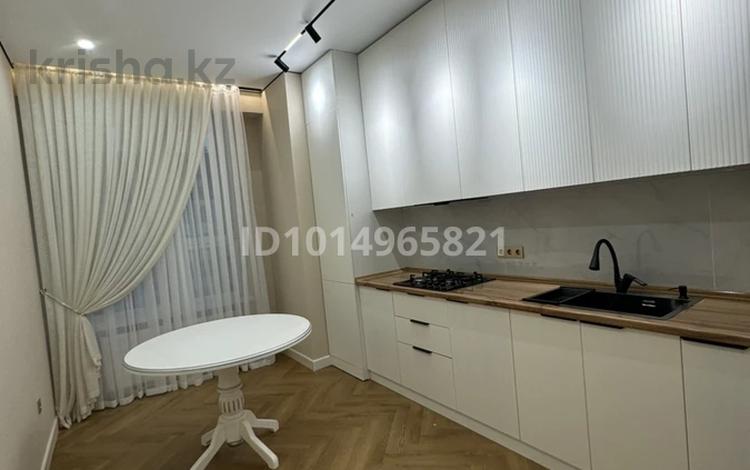 1-комнатная квартира · 43 м² · 7/9 этаж, Байтерекова 2б за 32.5 млн ₸ в Шымкенте, Аль-Фарабийский р-н — фото 2