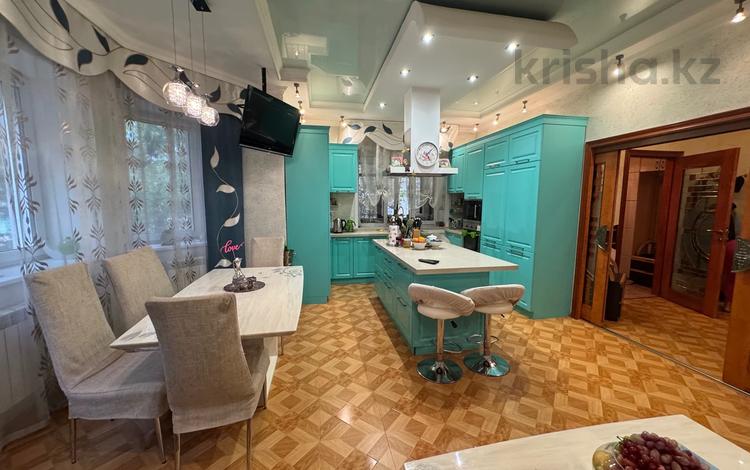 Отдельный дом · 4 комнаты · 275 м² · 6 сот., Переулок Талды-222 8 за 1.9 млн 〒 в Астане, Есильский р-н — фото 25