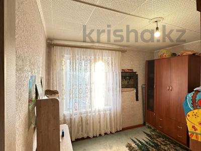 2-комнатная квартира · 37 м² · 3/5 этаж, Авиагородок за 9 млн 〒 в Актобе, мкр Авиагородок