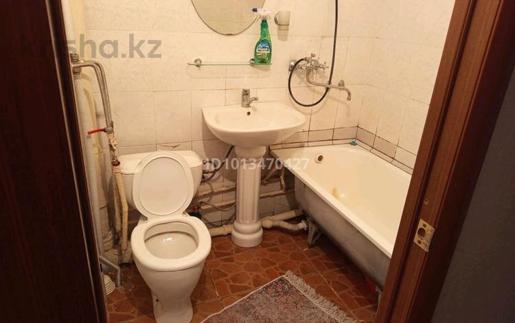 1-комнатная квартира · 34.6 м² · 1/5 этаж, 16 2 — Рядом находятся магазин, базар, школа и автобусная остановка. за 120 000 ₸ в Усть-Каменогорске, Ульбинский — фото 2