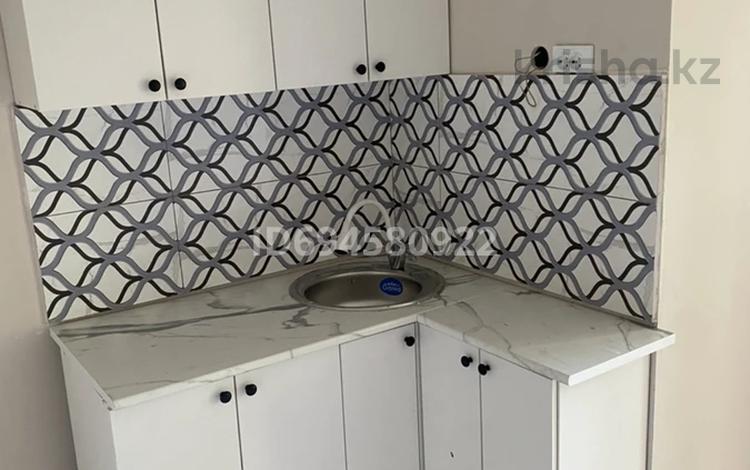 2-бөлмелі пәтер · 30 м² · 2 қабат, мкр Айгерим-2 16 — Еркиндик, бағасы: 120 000 ₸ в Алматы, Алатауский р-н — фото 2