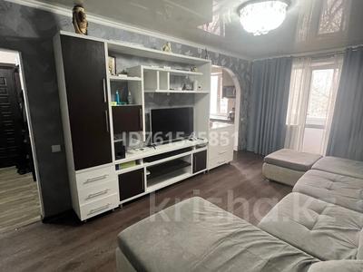 2-комнатная квартира · 46 м² · 3/5 этаж, 7мкр 34 за 12 млн 〒 в Темиртау