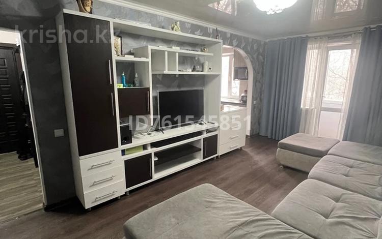 2-бөлмелі пәтер · 46 м² · 3/5 қабат, 7мкр 34, бағасы: 12 млн ₸ в Темиртау — фото 2