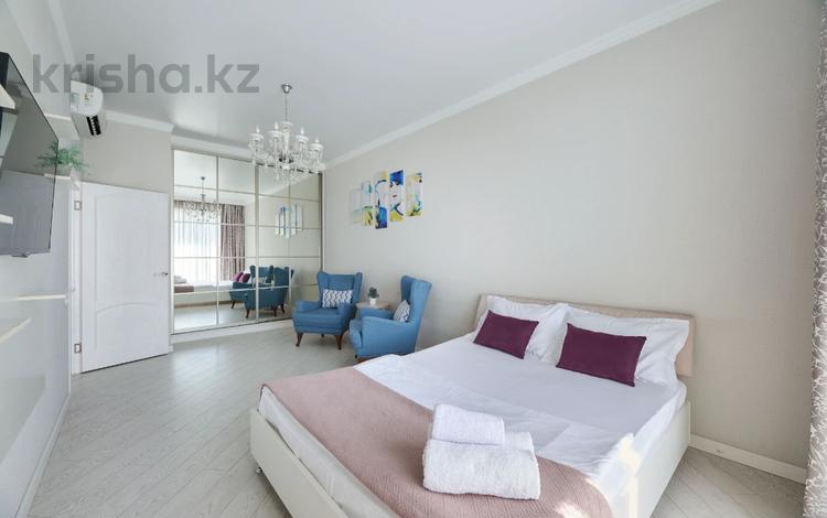 1-комнатная квартира · 45 м² · 12/14 этаж, Манаса 109а за 25 000 ₸ в Алматы, Алмалинский р-н — фото 8
