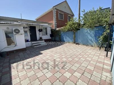 Часть дома · 3 комнаты · 64 м² · 1 сот., мкр Тастак-2 226 — Аносова Карасай батыра за 35 млн ₸ в Алматы, Алмалинский р-н