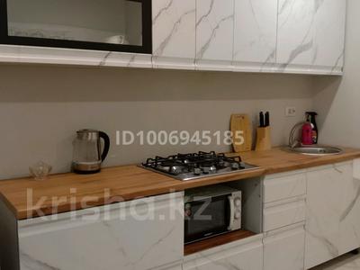 2-комнатная квартира · 65 м² · 7/9 этаж, мкр Женис, Самал за 260 000 〒 в Уральске