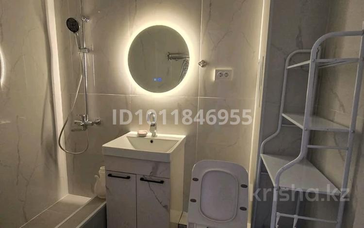 2-бөлмелі пәтер · 47 м² · 3/5 қабат, Мкр. Привокзальный-3А 26А, бағасы: 200 000 ₸ в Атырау, мкр Авангард-2 — фото 2
