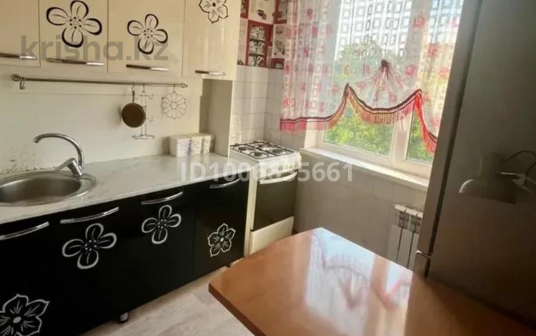 2-бөлмелі пәтер · 47.6 м² · 4/5 қабат, мкр Астана, Автопарк 7, бағасы: 18 млн ₸ в Уральске — фото 2