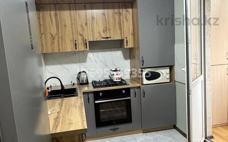 1-комнатная квартира · 42 м² · 2/9 этаж, мкр Зердели, Мкр Зердели (Алгабас-6) 1/148 — Момышулы монке би за 14 000 ₸ в Алматы, Алатауский р-н — фото 2